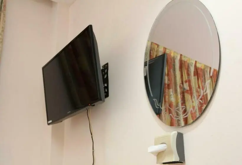 Cameră Triplă Standard, Town Inn