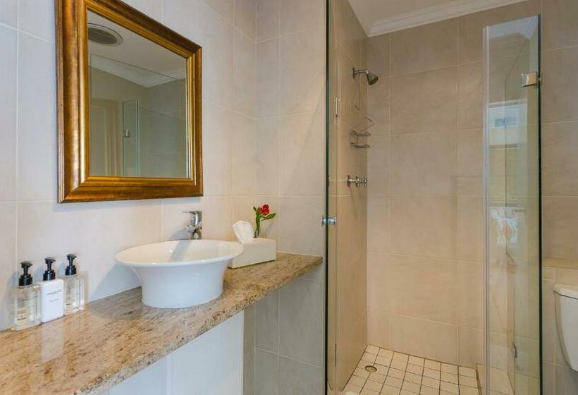 غرفة قياسية مطلّة علي البحر, Whale View Manor & Spa