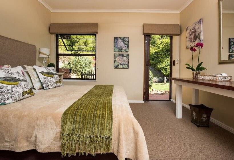 غرفة قياسية مطلة على الجبل, Whale View Manor & Spa