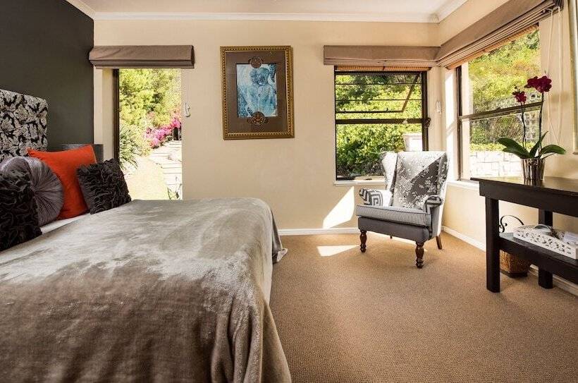 Номер Стандарт Вид на Горы, Whale View Manor & Spa