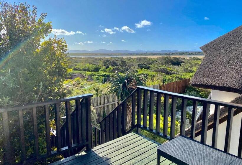 マウンテンビュースタンダードルーム, I Lollo Bed & Breakfast At The River Mouth