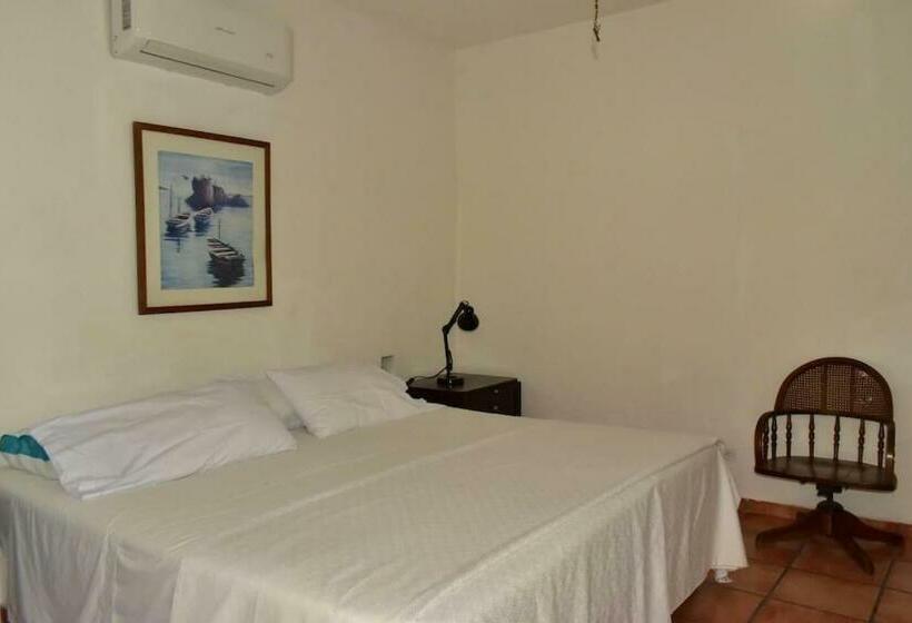 اتاق استاندارد با تخت بزرگ, Baja Bed And Breakfast