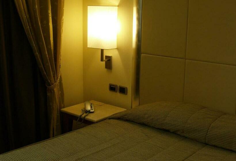 اتاق سوپریور, Airone