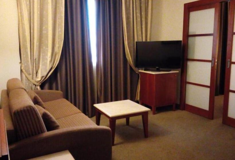 سوییت خانوادگی, Airone