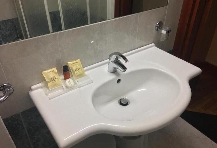 اتاق اکونومی یک تخته, Airone