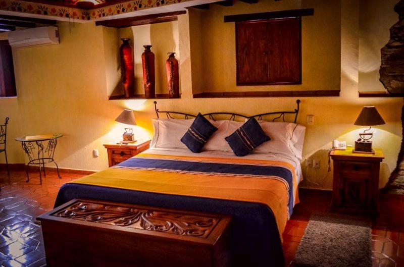 اتاق استاندارد با وان آب گرم, Antiguo Vapor Categoría Especial