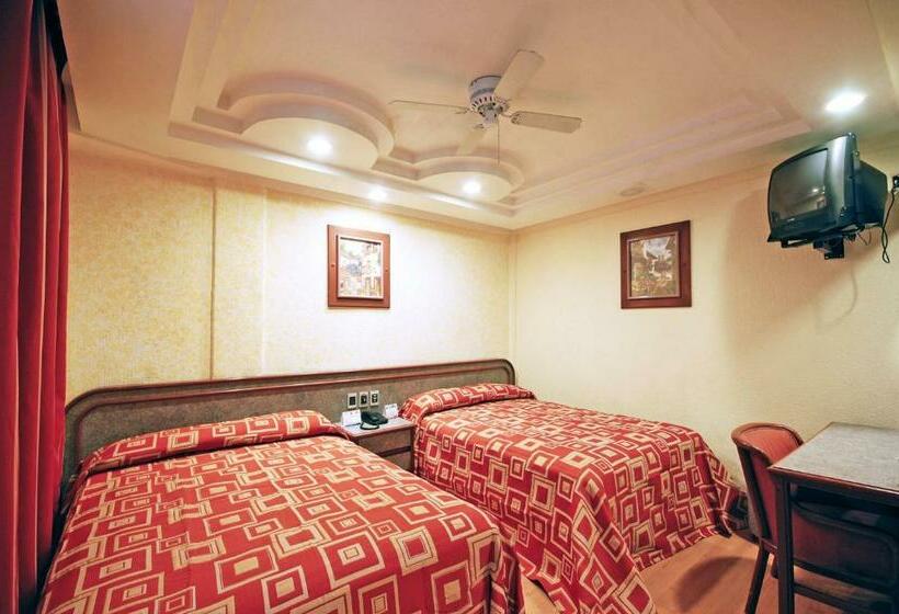 スタンダードルーム, Azores