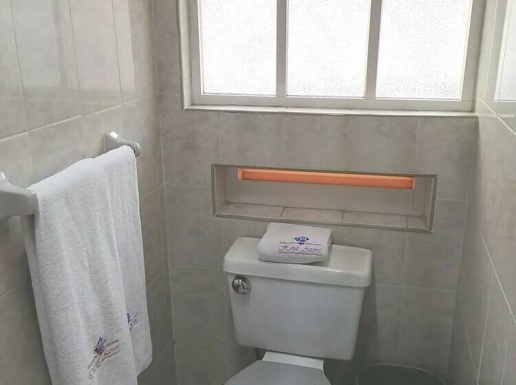 スタンダードルーム, Azores