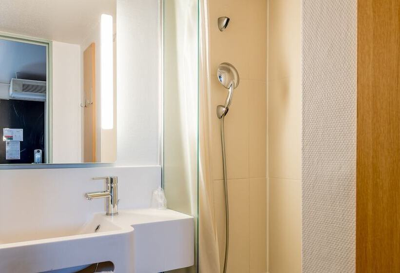 スタンダード４人部屋, B&b Hotel Bordeaux Lormont