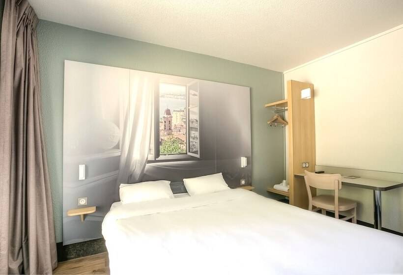 Номер Комфорт, B&b Hotel Villeneuve Loubet Village