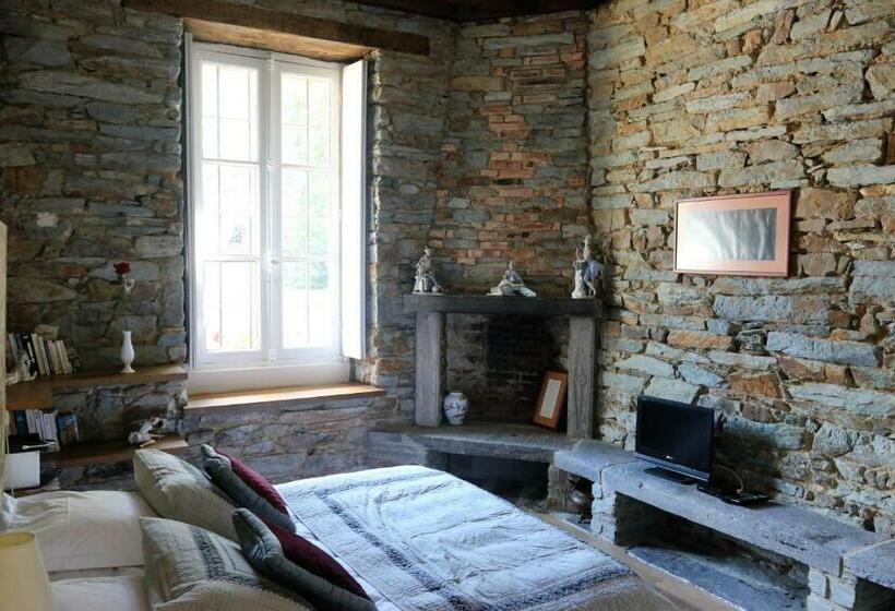 جناح جونيور مزوَّد بتراس, Cottage Du Manoir De Trégaray