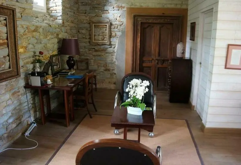 Juniorsviitti Terassi, Cottage Du Manoir De Trégaray