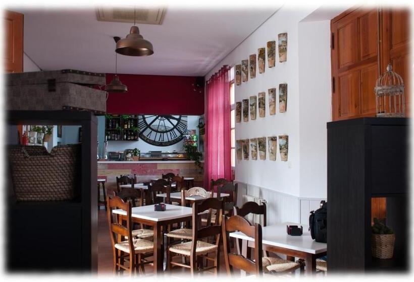 Номер Стандарт Трехместный, Restaurante Estación Vía Verde