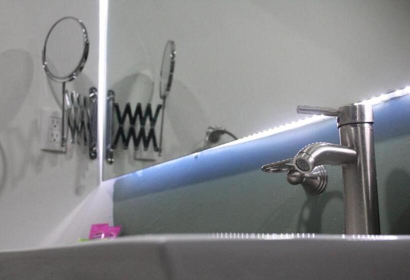 ジュニアスイート, Florencia