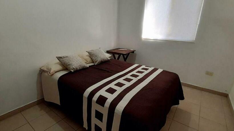 ファミリールーム, Hospedaje Parras