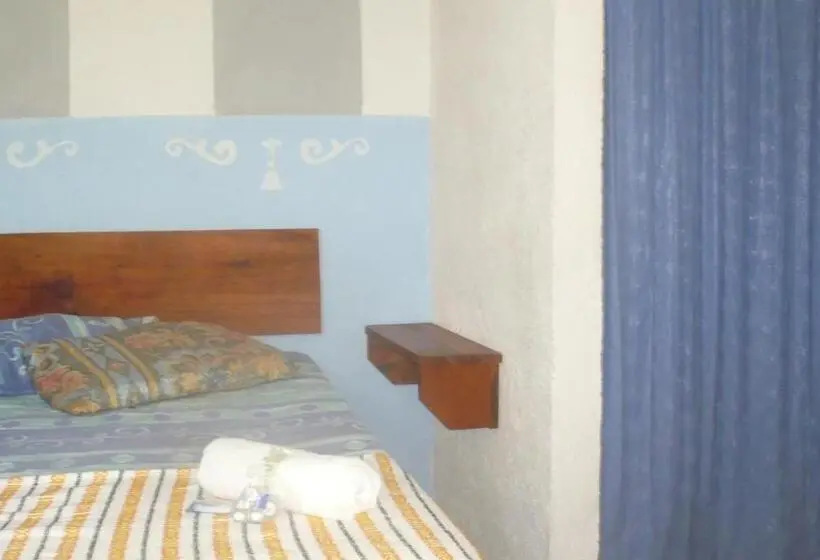 スタンダードシングルルーム, Hostal Teresa Zipolite