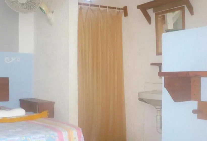 スタンダードシングルルーム, Hostal Teresa Zipolite