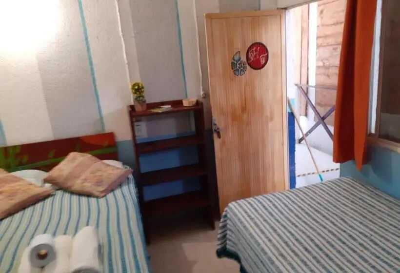 コンフォートトリプルルーム, Hostal Teresa Zipolite