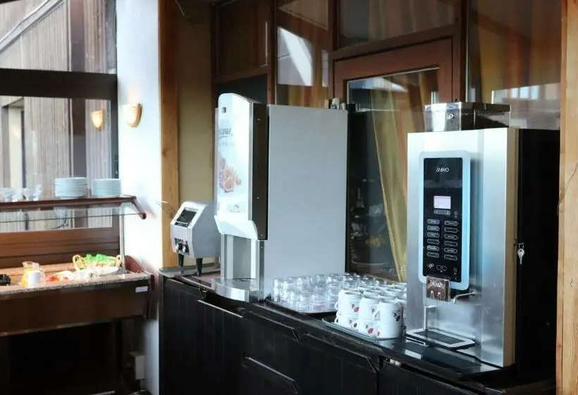 スタンダードトリプルルーム, Hôtel Saint Jean