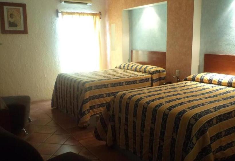 패밀리 룸, La Rienda Mision Tequillan