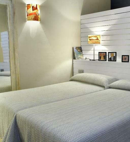 Quarto Estandar, Mar De Tasmània   Auto Check In