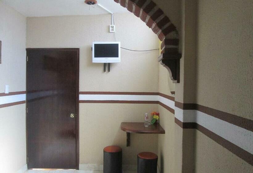 غرفة قياسية, Posada Arny