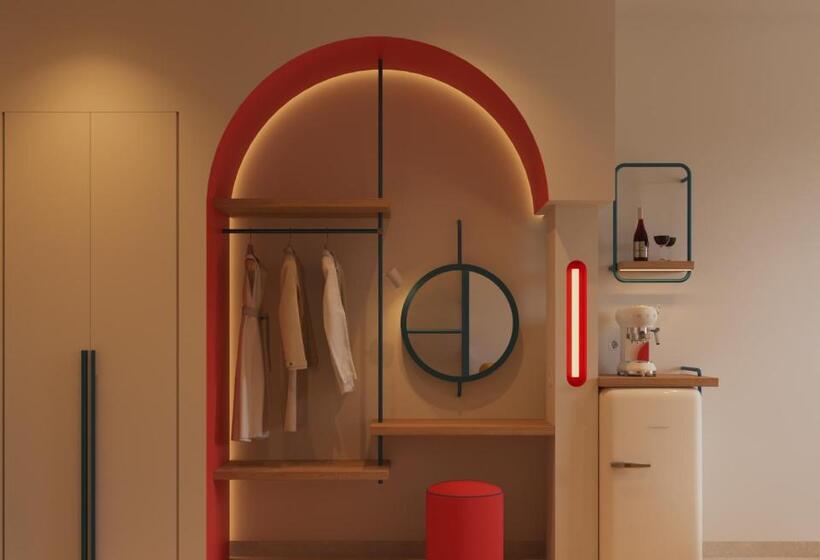 جناح إدارى, Patricia Suites