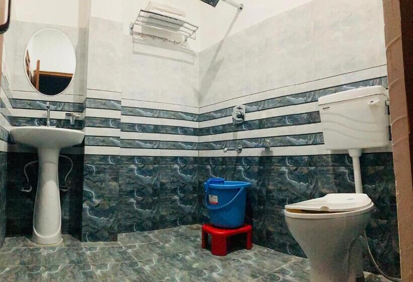 غرفة قياسية سرير كينج, Snow Crest Residency