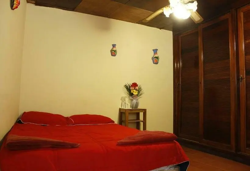 اتاق استاندارد, Hostal La Buena Onda