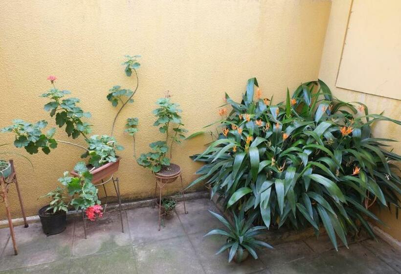 اتاق استاندارد چهار تخته, Hostal La Buena Onda