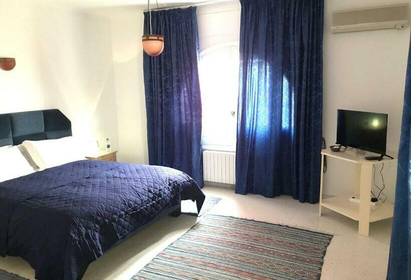 标准间, Villa Phoenicia