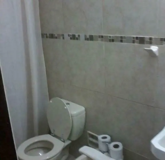 اتاق استاندارد سه نفره, Complejo Laderas Del Cerro