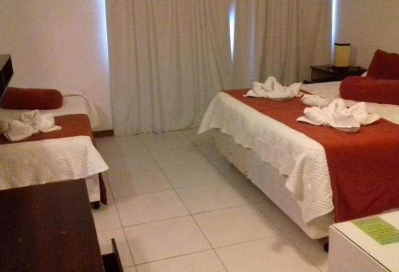 اتاق استاندارد سه نفره, Complejo Laderas Del Cerro