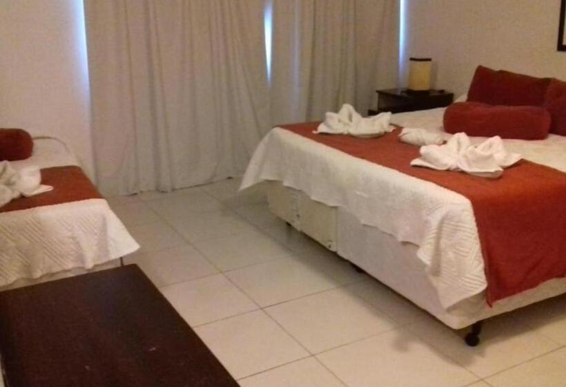 اتاق استاندارد سه نفره, Complejo Laderas Del Cerro