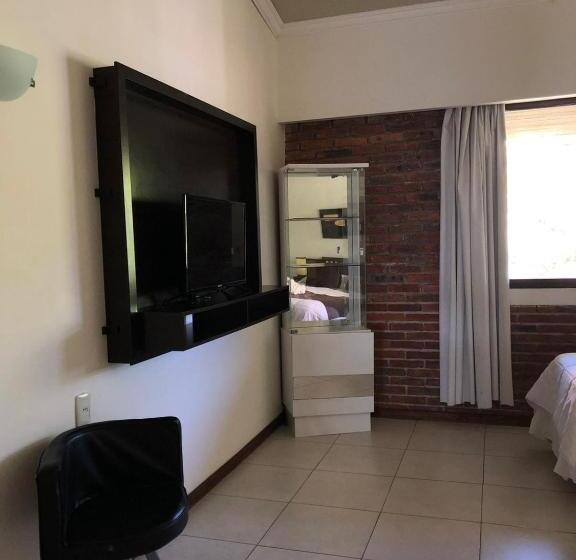 اتاق کلاسیک چهارنفره, Complejo Laderas Del Cerro