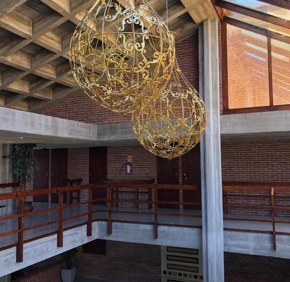 اتاق کلاسیک چهارنفره, Complejo Laderas Del Cerro