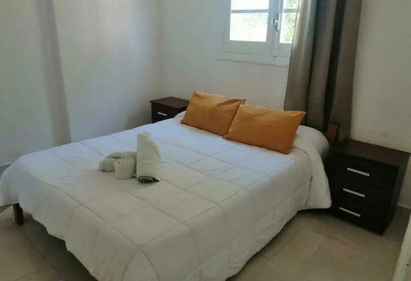Economy Quadruple Room, Gran Colonial Riviera