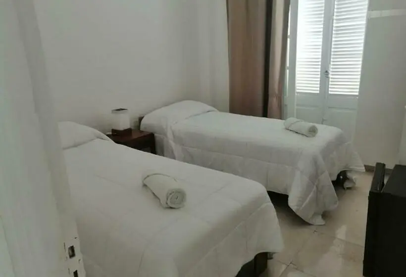 Economy Quadruple Room, Gran Colonial Riviera