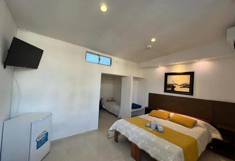 Economy Quadruple Room, Gran Colonial Riviera