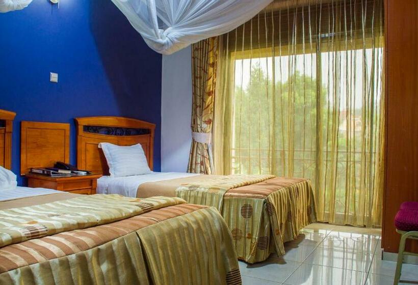 Standard Room, Landmark View