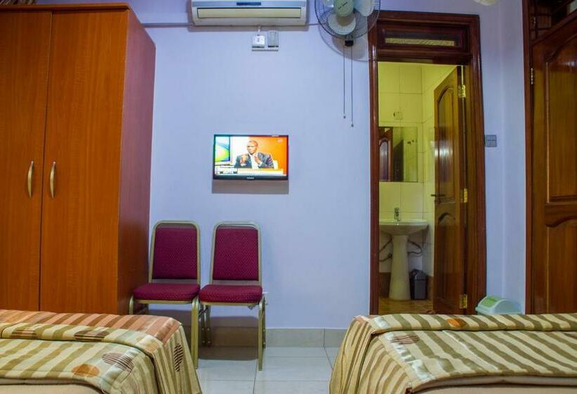 Standard Room, Landmark View