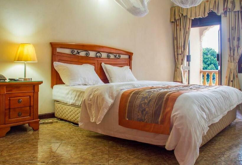 Executive Suite, Landmark View