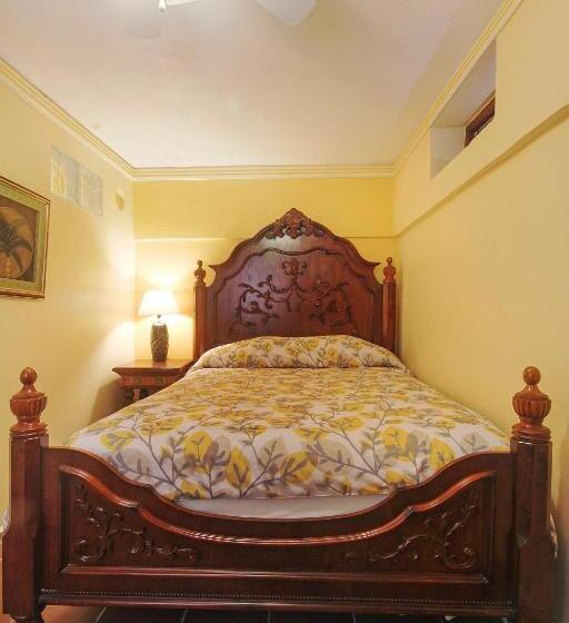 Апартаменты 2 Спальни, Mary S Boon Beach Resort & Spa