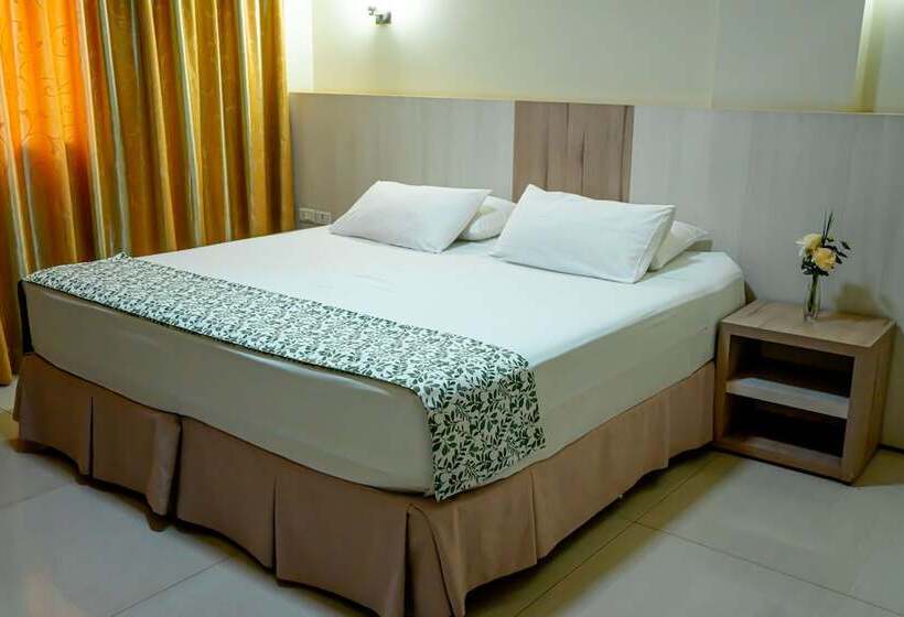 اتاق لوکس, Megal Suites