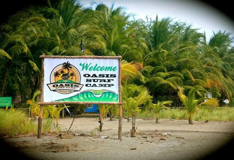 اتاق استاندارد چهار تخته با چشم‌انداز دریا, Oasis & Surf Camp