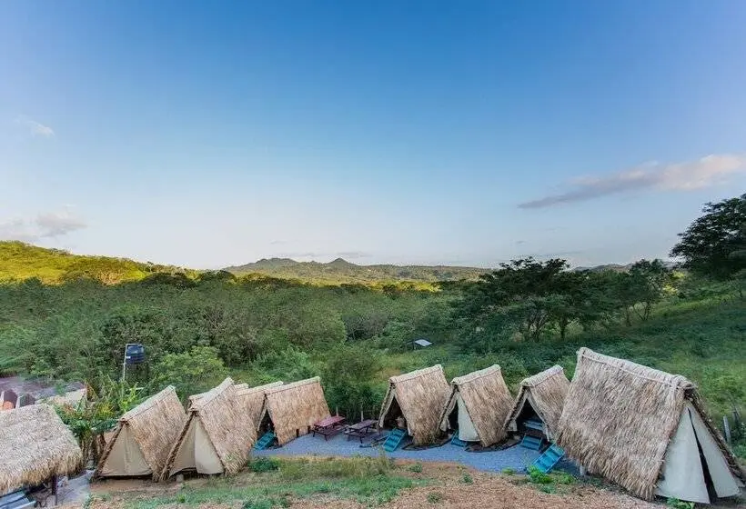 Standard Tent, Socialtel Maderas