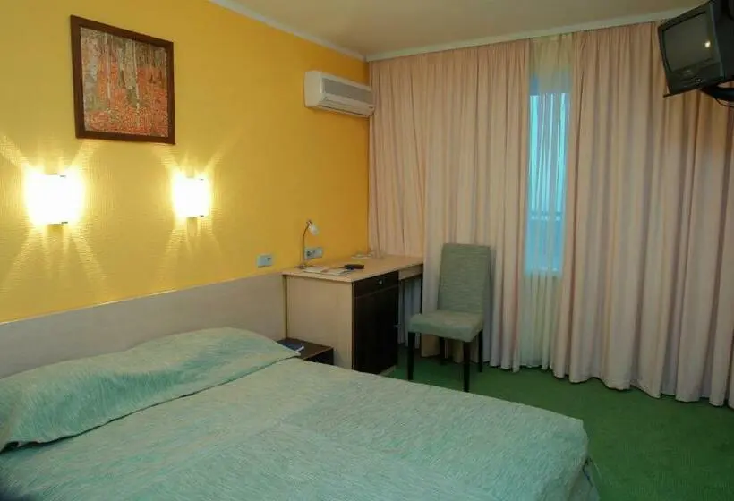 اتاق استاندارد, 7 Days Hotel Kamyanets Podilskyi