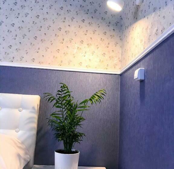 اتاق استاندارد با سرویس بهداشتی مشترک, Pelican Guest House & Hostel
