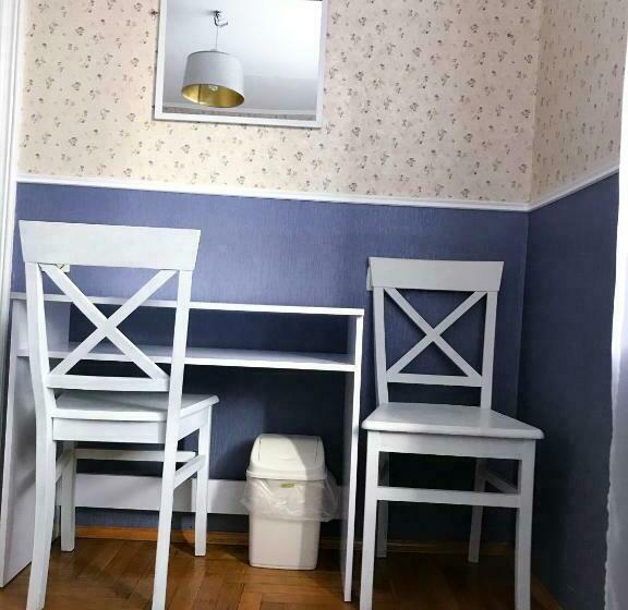 اتاق استاندارد با سرویس بهداشتی مشترک, Pelican Guest House & Hostel