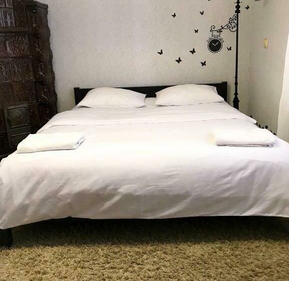 اتاق استاندارد با سرویس بهداشتی مشترک, Pelican Guest House & Hostel